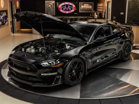 Used 2023 Ford Mustang GT Premium w/ GT Performance Package RWD image 6