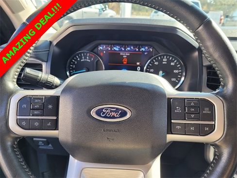 Used 2022 Ford Expedition Max XLT image 20