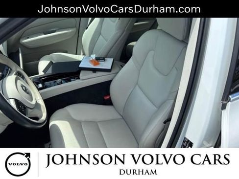Used 2023 Volvo XC60 B5 Plus w/ Climate Package AWD/4WD image 7