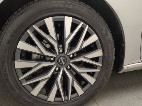 Used 2023 Nissan Altima 2.5 SV image 31