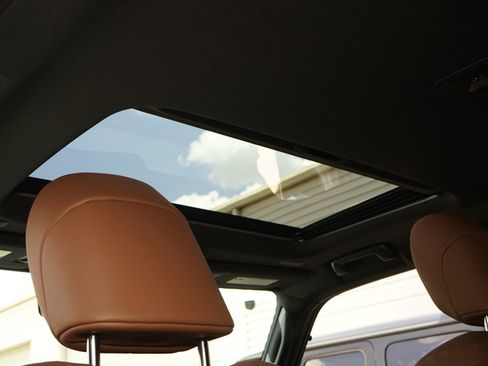 Used 2026 Lexus GX 550 w/ Cold Area Package image 17