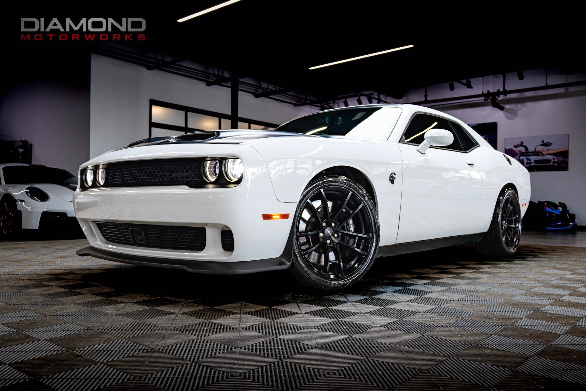 Used 2023 Dodge Challenger SRT Hellcat RWD image 8