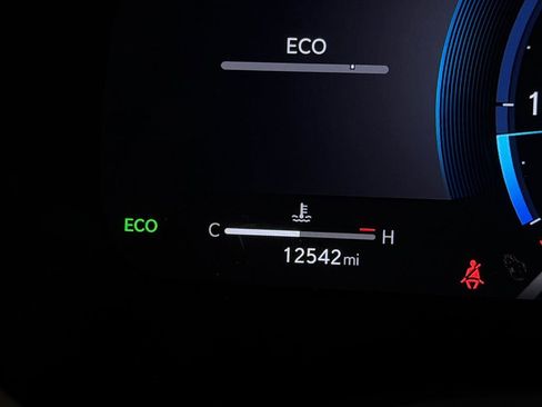 Used 2025 Lexus RX 350 FWD w/ Technology Package image 17