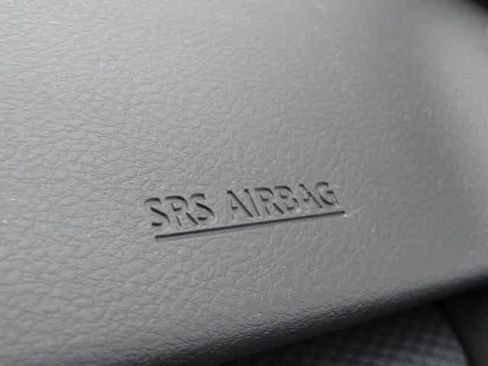 Used 2021 Nissan Kicks S image 25