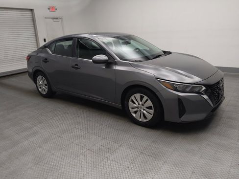 Used 2024 Nissan Sentra S FWD image 11