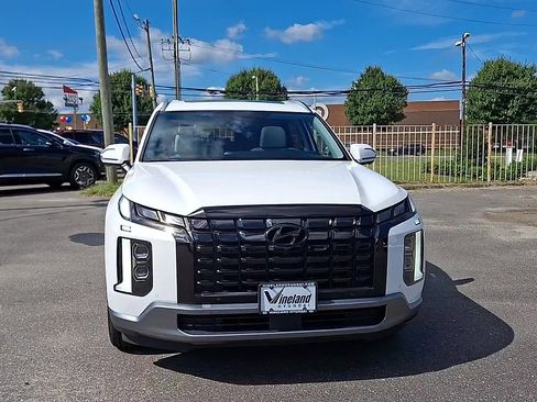 Used 2023 Hyundai Palisade SEL image 3