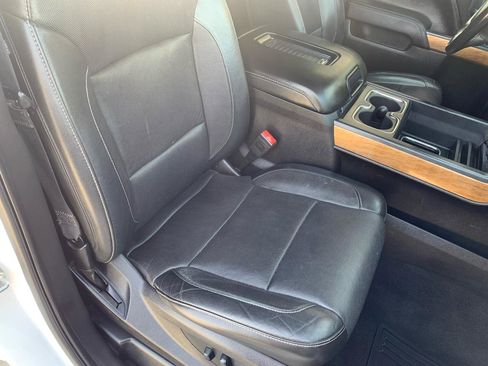 Used 2018 Chevrolet Silverado 1500 LTZ w/ LTZ Plus Package image 14