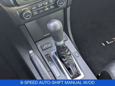 Used 2020 Acura ILX w/ Premium Package image 26