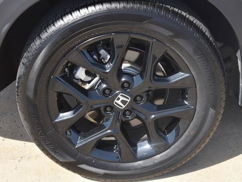 Used 2025 Honda HR-V Sport image 13