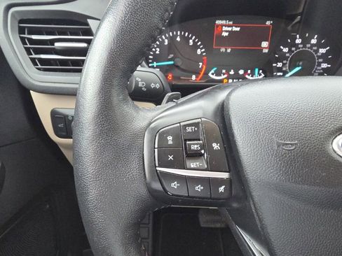 Certified 2020 Ford Escape SEL image 15