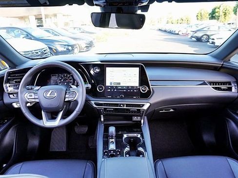 Used 2024 Lexus RX 350 350 w/ Technology Package image 20
