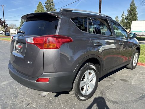 Used 2013 Toyota RAV4 XLE FWD image 13