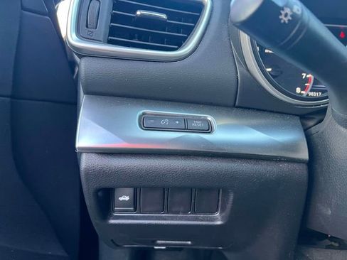 Used 2019 Nissan Maxima 3.5 S w/ Floor Mat Group FWD image 21