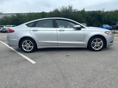 Used 2018 Ford Fusion S FWD image 6