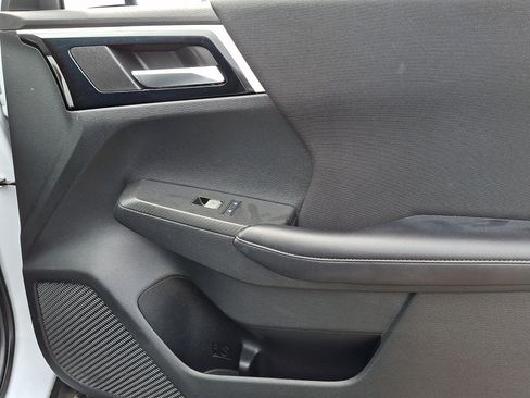Used 2022 Mitsubishi Outlander ES AWD/4WD image 6