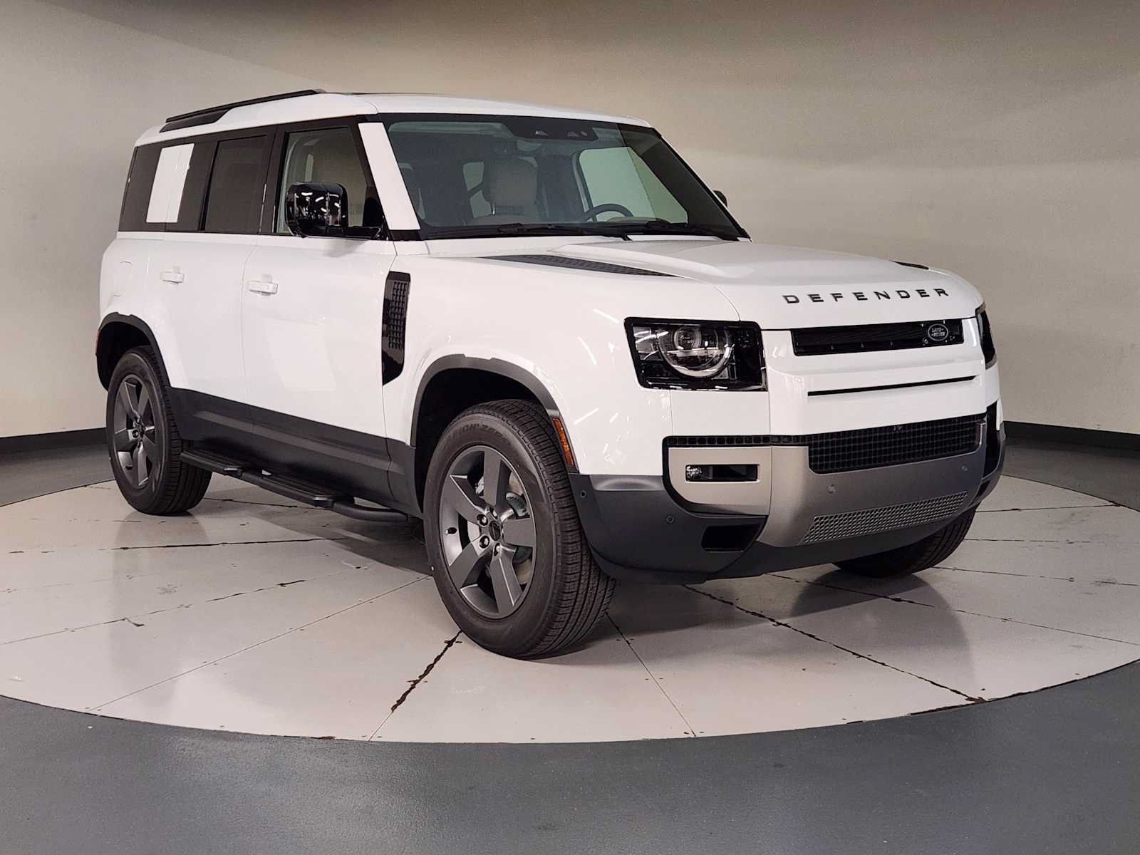 New 2026 Land Rover Defender 110 S AWD/4WD image 6