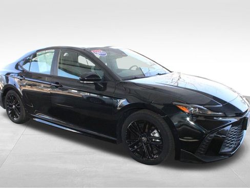 Certified 2025 Toyota Camry SE image 20