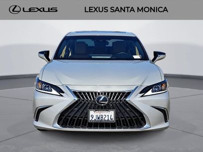 Used 2024 Lexus ES 300h w/ Premium Package