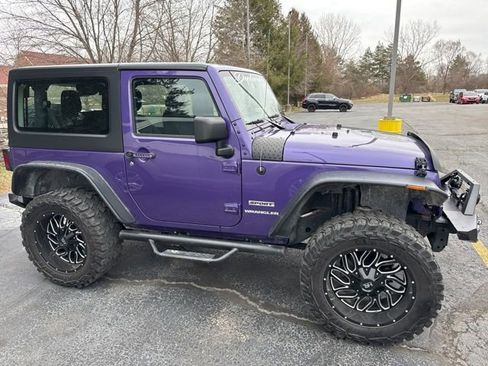 Used 2017 Jeep Wrangler Sport w/ Quick Order Package 24S image 2