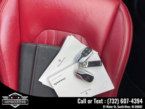 Used 2022 Maserati Levante GT image 32