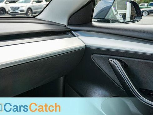 Used 2022 Tesla Model 3 Long Range AWD/4WD image 30