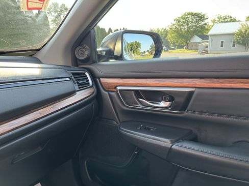 Used 2022 Honda CR-V Touring image 23