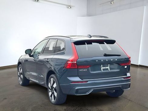Used 2024 Volvo XC60 T8 Plus w/ Protection Package Premier AWD/4WD image 6