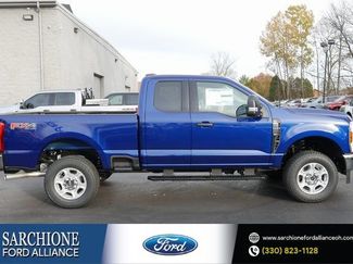 New 2026 Ford F250 XLT w/ FX4 Off-Road Package video 1