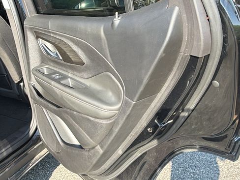 Used 2024 GMC Terrain SLE AWD/4WD image 20