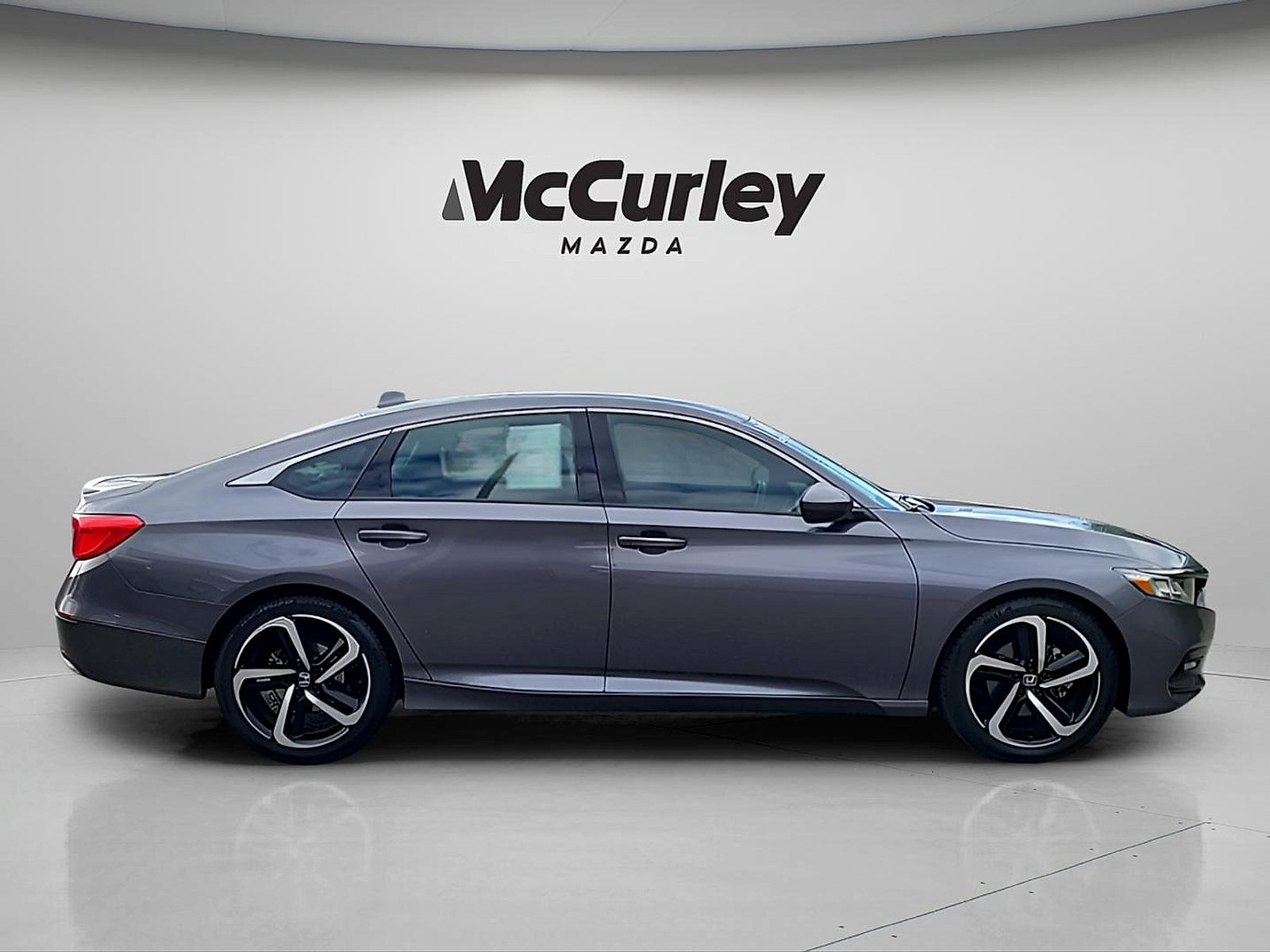 Used 2020 Honda Accord Sport image 8