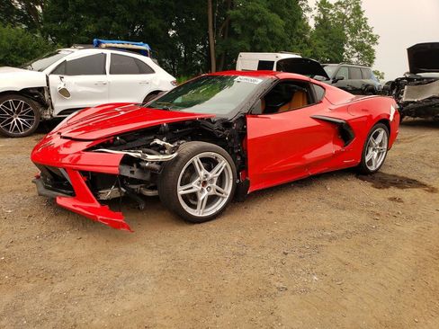Used 2025 Chevrolet Corvette Stingray Preferred Cpe w/ Battery Protection Package RWD image 3