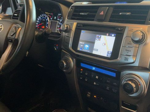 Used 2019 Toyota 4Runner Limited w/ Wilderness Package AWD/4WD image 39