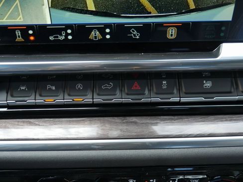 New 2026 Chevrolet Silverado 1500 LTZ w/ Technology Package image 18