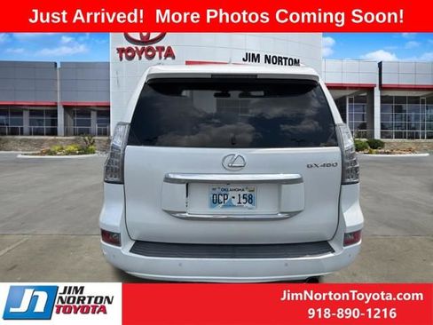 Used 2018 Lexus GX 460 Premium w/ Premium Package AWD/4WD image 6