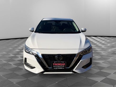 Used 2021 Nissan Sentra SV image 2