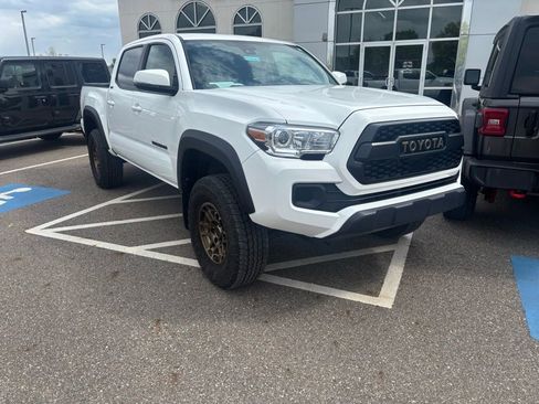 Used 2023 Toyota Tacoma 4x4 Double Cab w/ Trail Edition image 4