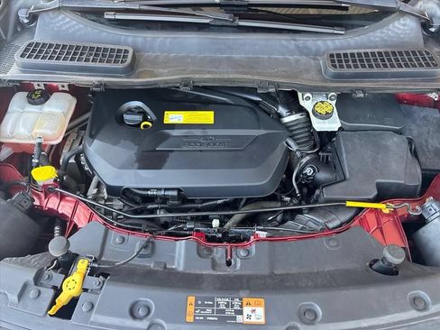 Used 2016 Ford Escape Titanium w/ Equipment Group 301A AWD/4WD image 29