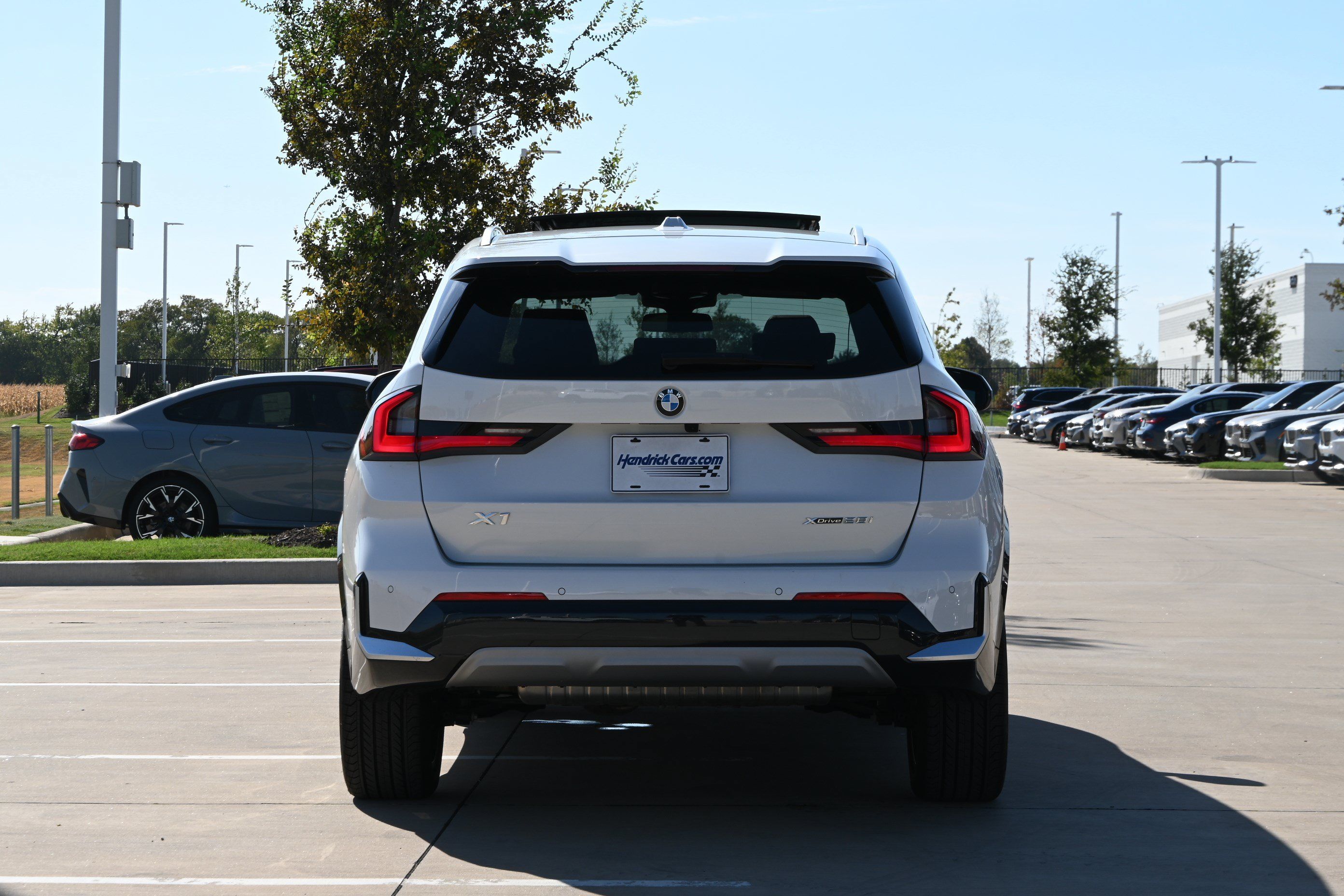 Certified 2025 BMW X1 xDrive28i w/ Premium Package AWD/4WD image 8