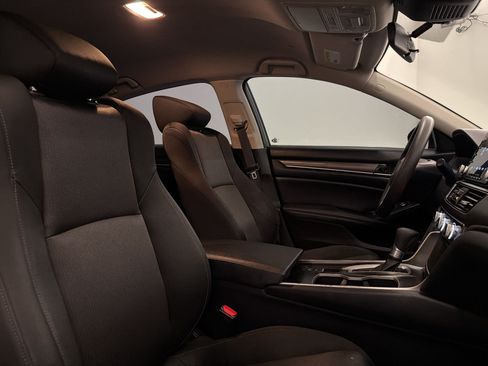 Used 2020 Honda Accord LX image 21