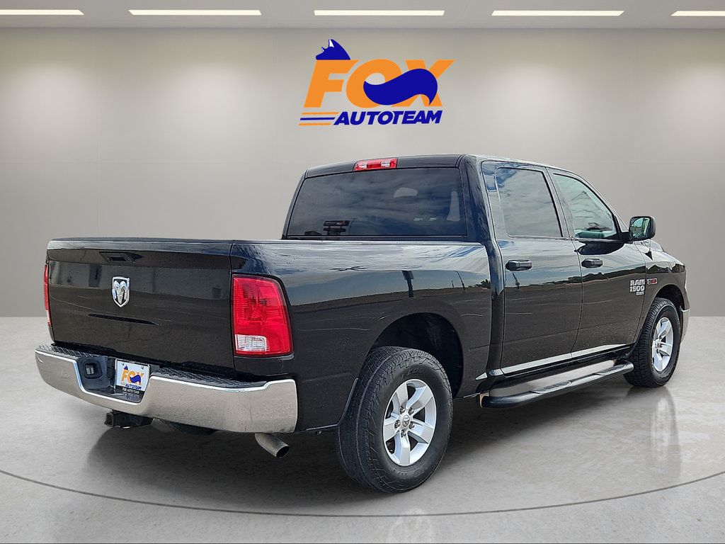 Used 2019 RAM 1500 Tradesman w/ Chrome Appearance Group RWD image 4