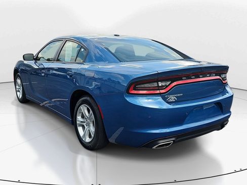 Used 2022 Dodge Charger SXT RWD image 5