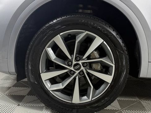 Certified 2023 Audi Q5 2.0T Premium Plus AWD/4WD image 10