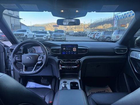 Used 2023 Ford Explorer ST-Line w/ Class IV Trailer Tow Package image 19