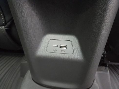 New 2026 Buick Envision Preferred image 18