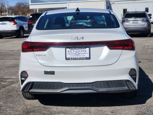 Used 2024 Kia Forte LXS image 6