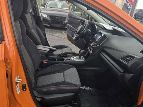 Used 2020 Subaru Crosstrek 2.0i Premium w/ Moonroof Package 2 image 33