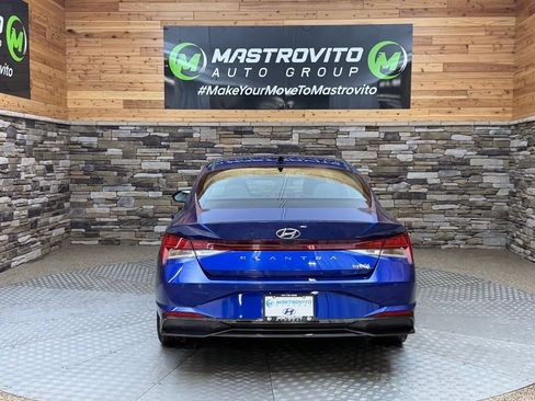 Used 2023 Hyundai Elantra Limited w/ Cargo Package FWD image 28