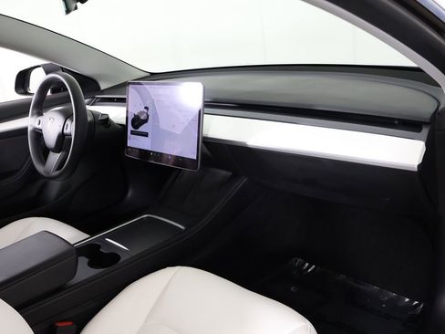 Used 2021 Tesla Model 3 Standard Range Plus RWD image 30