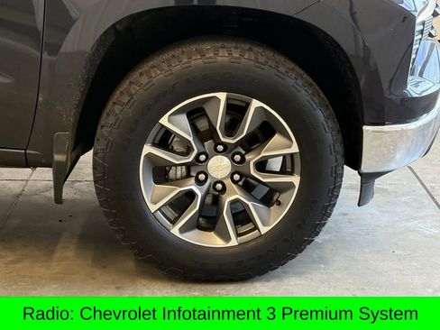 Used 2022 Chevrolet Silverado 1500 LT w/ Protection Package AWD/4WD image 2