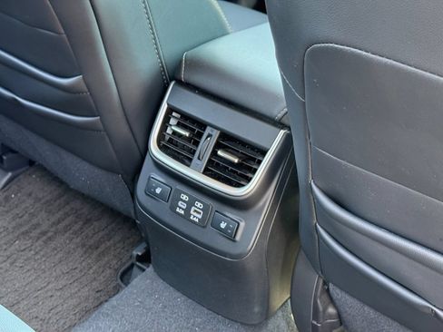 Used 2024 Subaru Outback Limited AWD/4WD image 21